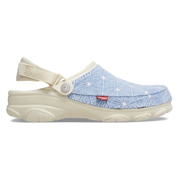 Crocs Classic All-Terrain Clog Levi\'s Sashiko Light Wash Men’s Size 11 FAST SHIP